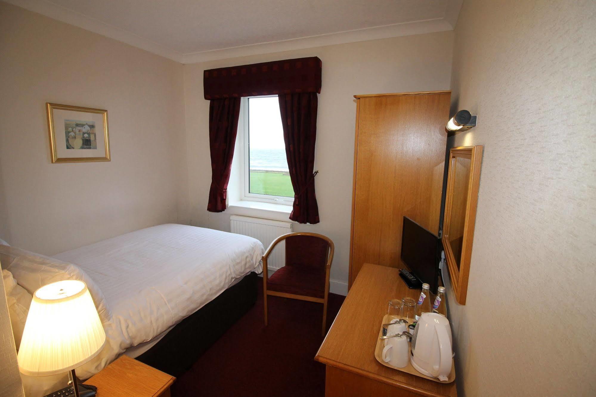 Parkstone Hotel Prestwick Exterior photo
